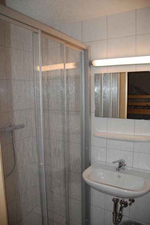 Pension Baeuerle Heiligenblut Kamer foto
